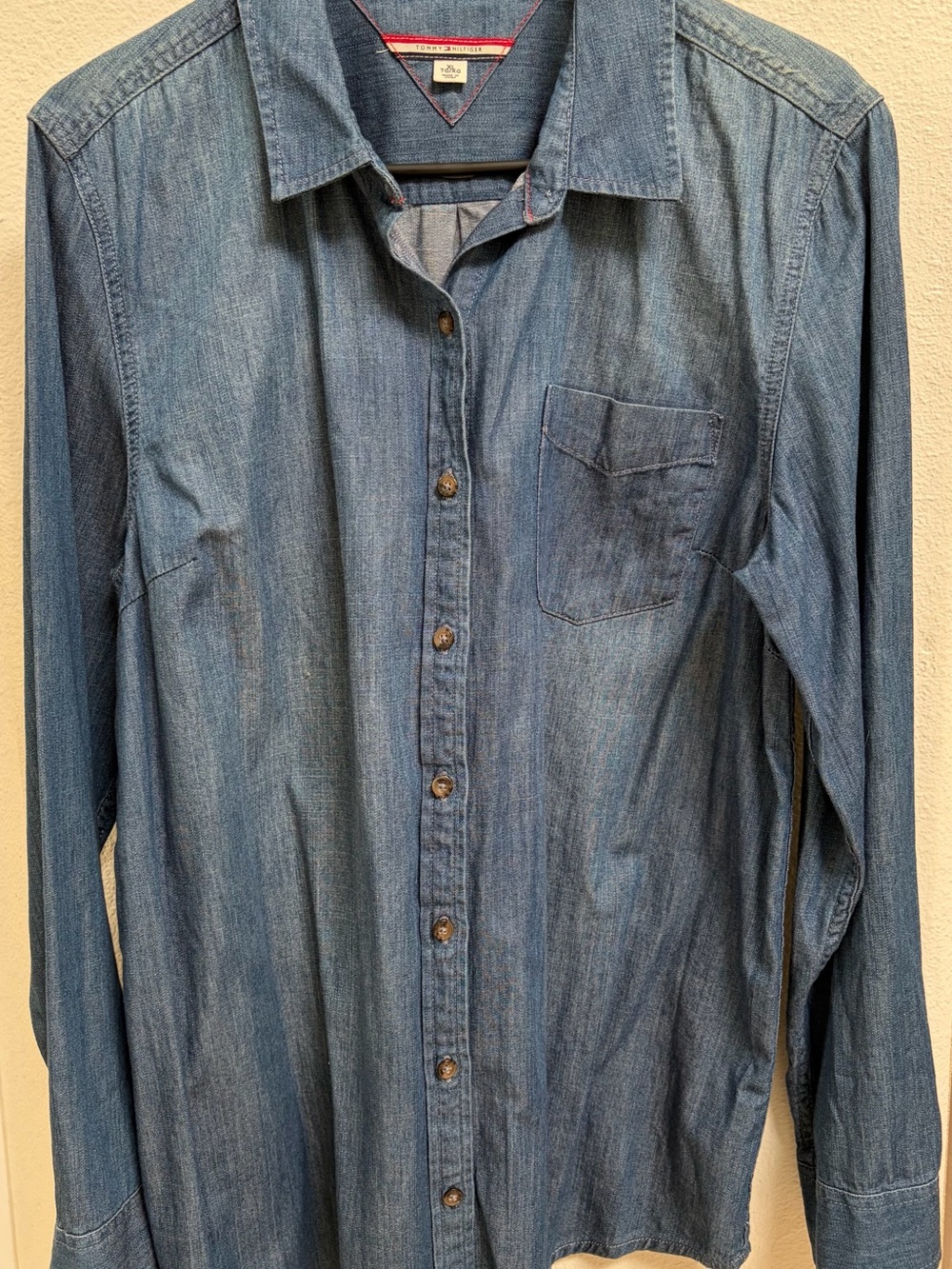 Tommy Hilfiger Women’s Medium Blue Denim Button-Down Shirt